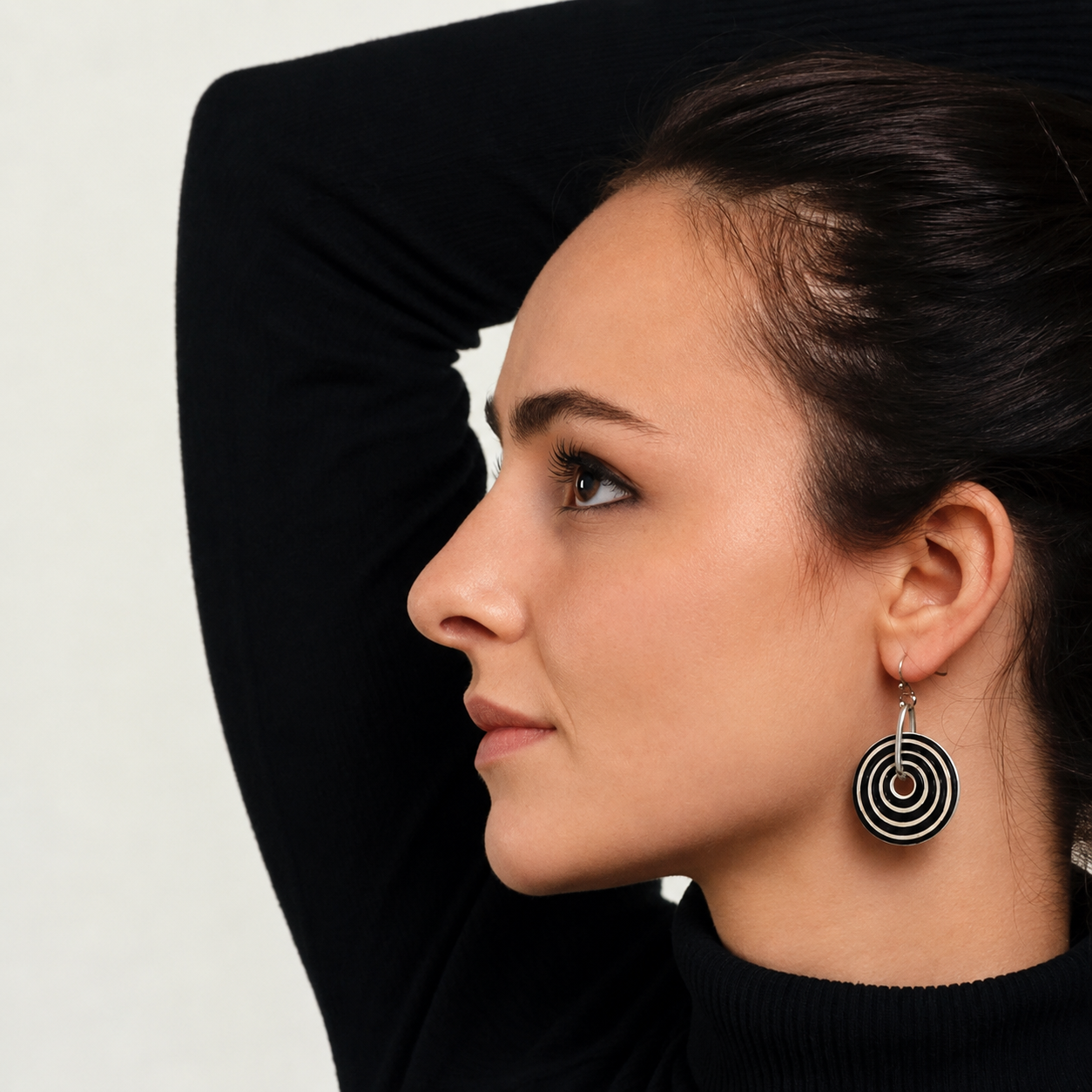 Circle earrings