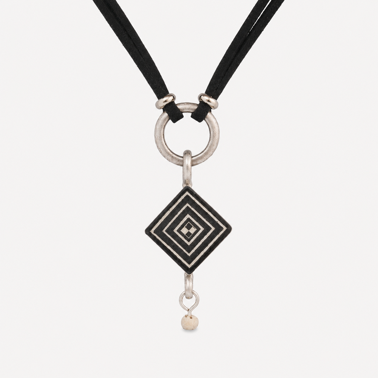 Geometric Petit Chocker